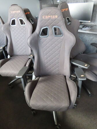 Gamer stol, CEPTER