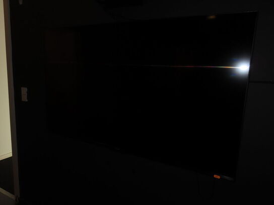 48" SMART TV, SHARP AQUOS med fjernbetjening og vægbeslag