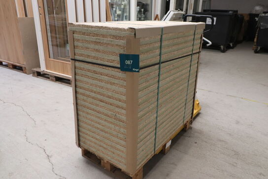 Vinduer, døre, gulve, isolering og andre byggematerialer.