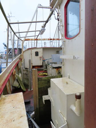 55 fod spejlgattet hæktrawler, stålbåd, byggeår 1985