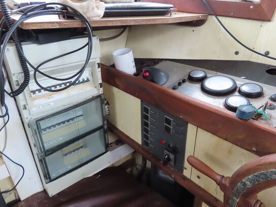 55 fod spejlgattet hæktrawler, stålbåd, byggeår 1985