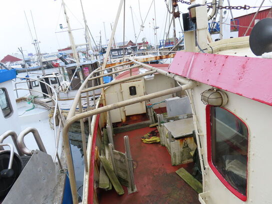 55 fod spejlgattet hæktrawler, stålbåd, byggeår 1985