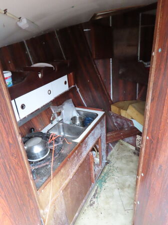 55 fod spejlgattet hæktrawler, stålbåd, byggeår 1985