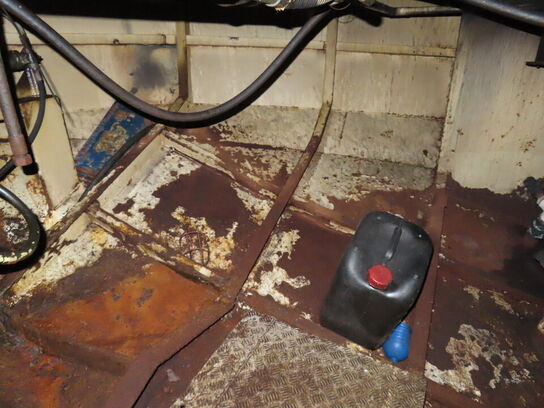 55 fod spejlgattet hæktrawler, stålbåd, byggeår 1985