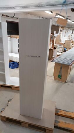 4 stk. usamlet højskabe H: 195,2 x B: 50 x D: 34,0 med låge og 16 hylder