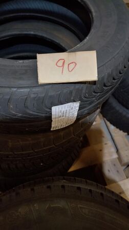 Ca. 20 stk. blandede dæk og fælge