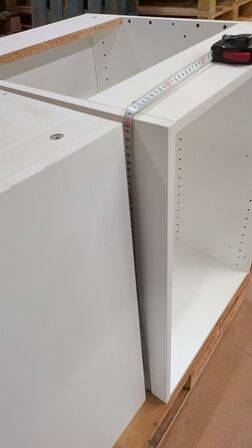 3 stk. skabe uden låge.