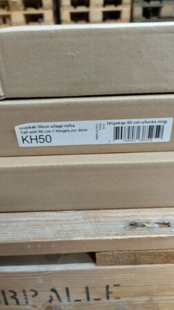 3 stk. skabe uden låge