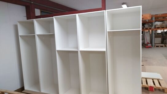 5 stk. samlet højskabe H: 195,2 x B:60 x D: 58 cm m/1 hylde