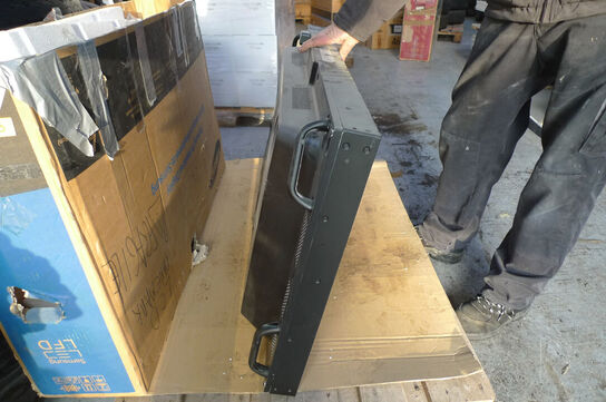 Prof. Monitor 46" Samsung UH46F5, HDMI, DVI, RJ45 m.m.