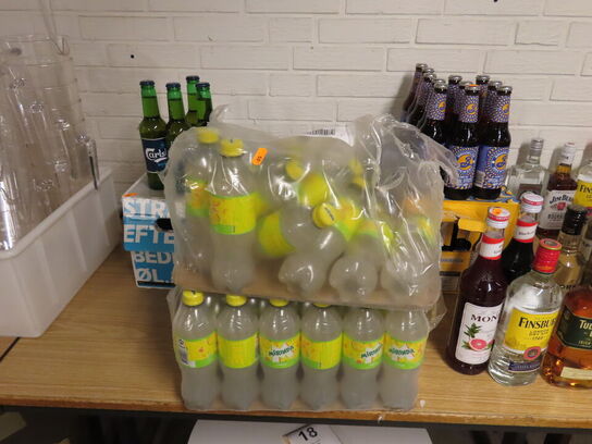 1,5 kasse SCHWEPPES LEMON