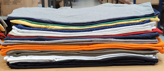 2 kasser polo og t-shirts str: M