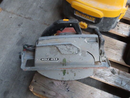 Støvsuger DEWALT og rundsav HOLZ-HER