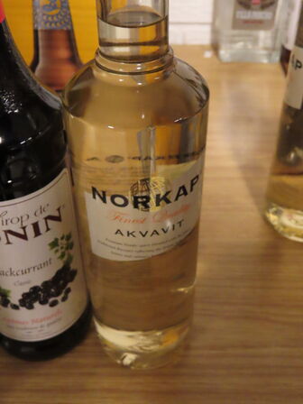 3 flasker sprut og 2 flasker MONIN