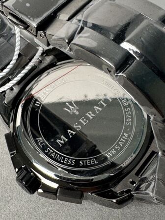 Armbåndsur MASERATI SUCCESSO 44MM CHR BLUE DIAL BR GUN