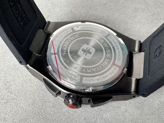 Armbåndsur SWISS MILITARY 8MWGO0000940