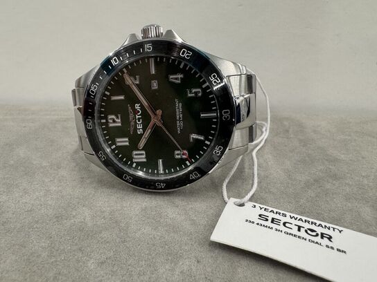 Armbåndsur SECTOR 230 43MM 3H GREEN DIAL SS BR