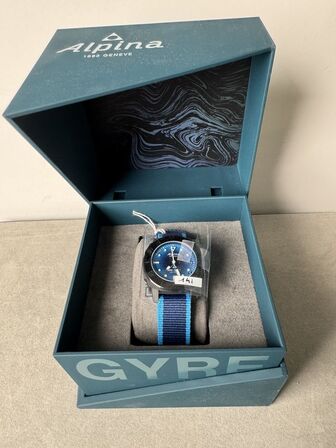 Armbåndsur ALPINE  AL-525LNSB3VG6