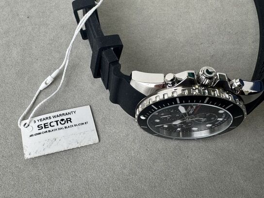 Armbåndsur SECTOR 450 43MM CHR BLACK DIAL BLACK SILICON ST