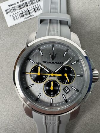 Armbåndsur MASERATI SUCCESSO 42MM CHR GRAY DIAL GRAY ST