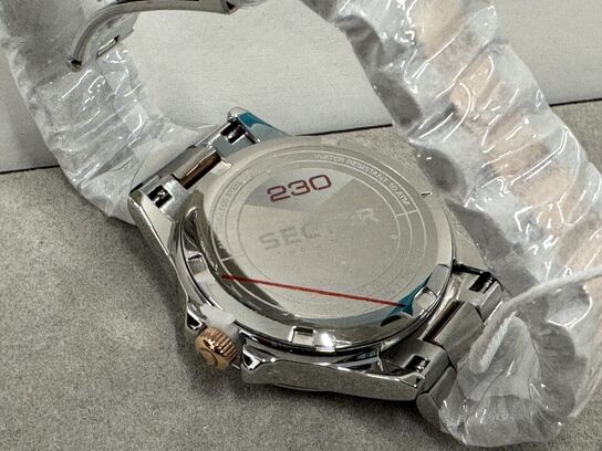 Armbåndsur SECTOR 230 32MM 3H WHITE MOP DIAL BR SS+RG