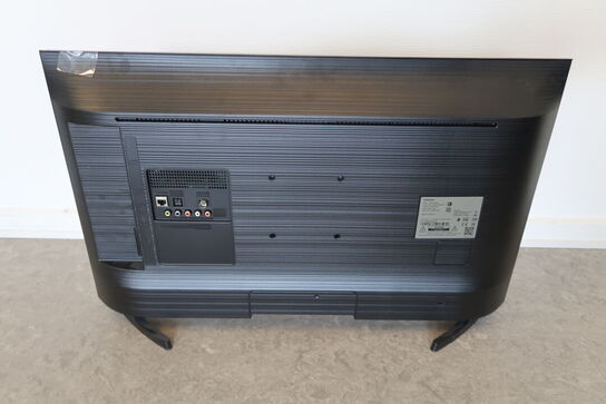 Samsung UE32T4305AE 32" tv