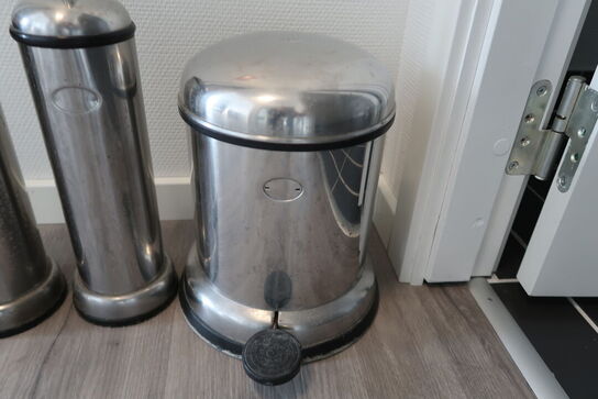 Vipp pedalspand & 2 toiletbørster 