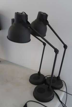 3 stk. Bordlamper med indbygget mobillader