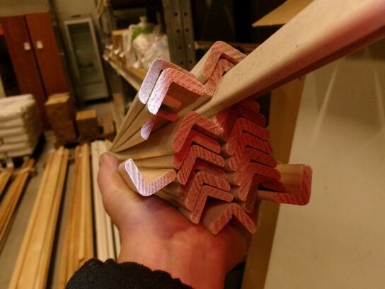 84 meter hjørneliste 22x22 mm