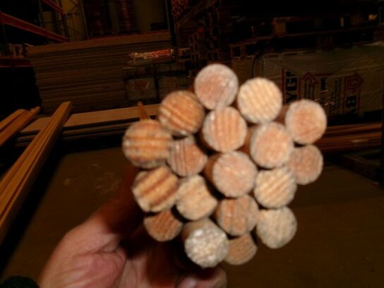 18 stk. rundstokke, Ø14mm