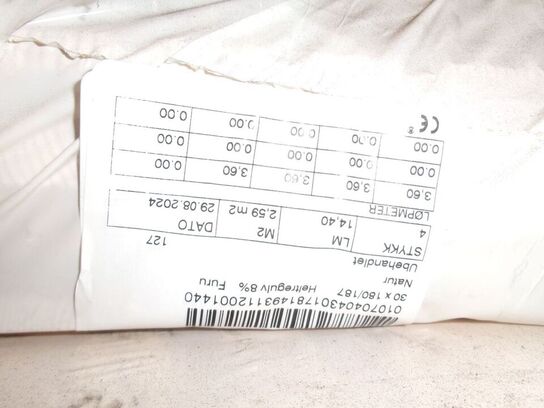 28,81 m2 Fyrretræsgulv, massiv