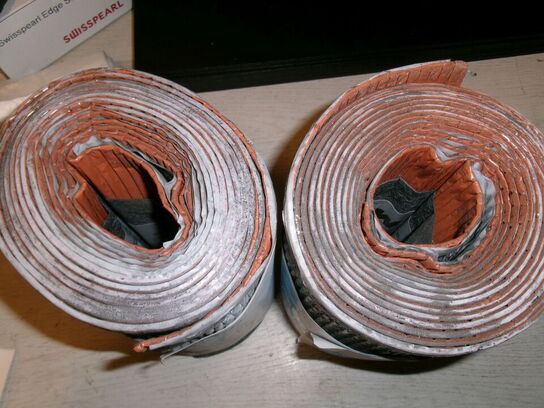 2 stk. metalruller til rygning