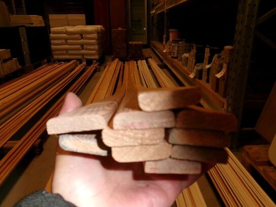 42 meter kantliste 33x9 mm