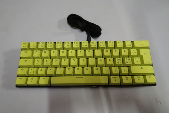 NOS C-450 Mini PRO RGB gaming-tastatur 