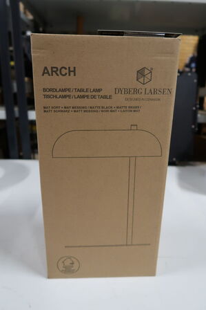 Arch bordlampe mat sort / messing