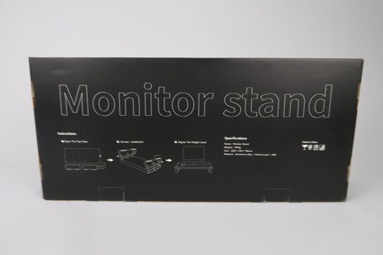 N1 monitor stand with 7-in-1 hub Pro