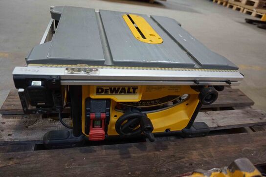 Dewalt Bordrundsav DWE7485 -QS (MOMSFRI)