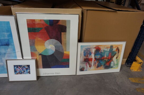 9 stk Ass billeder/indrammede plakater (MOMSFRI) 