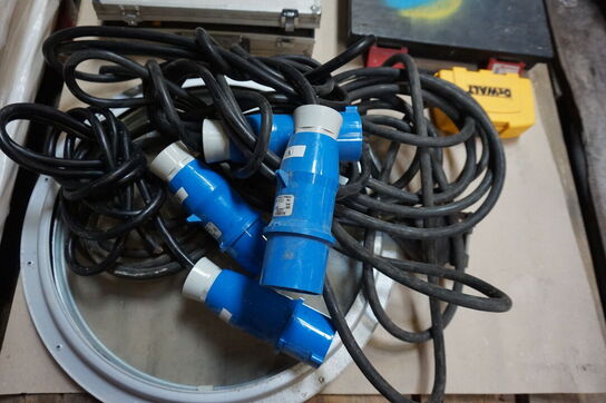 Blandet oprydning af værksted (MOMSFRI) 