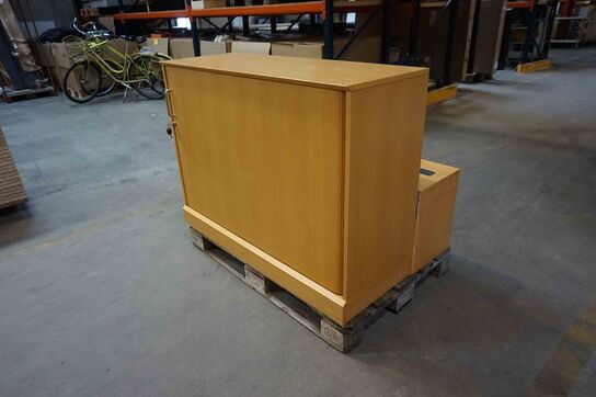 Jalousiskab med væghængt overdel (MOMSFRI) 