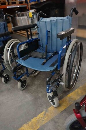 2 stk Rullestole og Rollator (MOMSFRI) 
