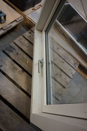 Træ/alu vindue 77x59 cm Hvid (MOMSFRI) 