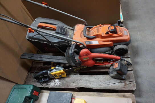 Blandet oprydning af værksted (MOMSFRI) 