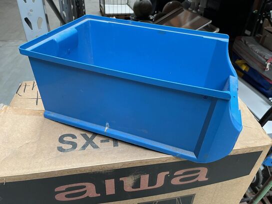 Plastkasser assorterede