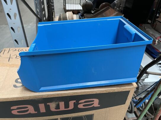 Plastkasser assorterede