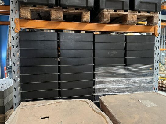 Stort parti filterkasser og låg