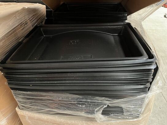 Stort parti filterkasser og låg