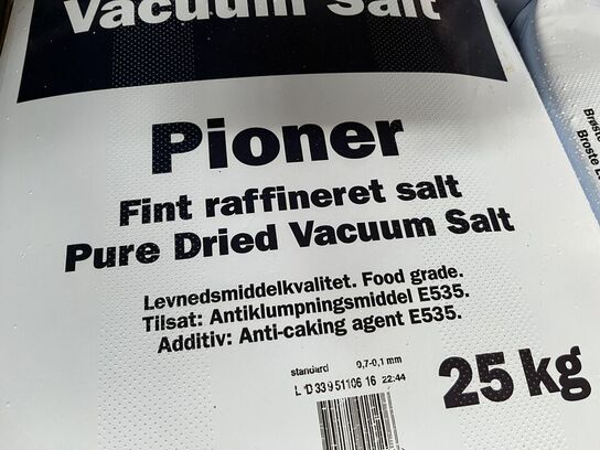 Vacuum salt