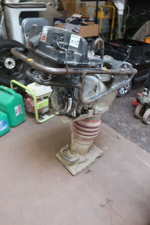 Jordlopper DYNAPAC LT6000