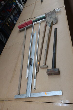 Vinkel, mukkert og haveredskaber